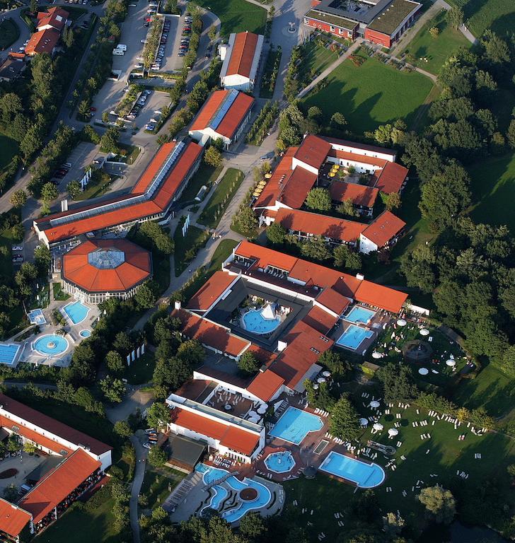 Hotel Hofmark باد بيرنباخ المظهر الخارجي الصورة