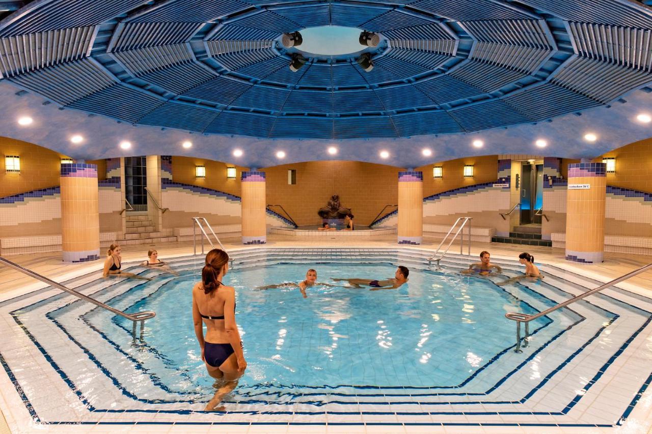 Hotel Hofmark باد بيرنباخ المظهر الخارجي الصورة