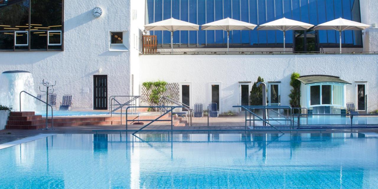 Hotel Hofmark باد بيرنباخ المظهر الخارجي الصورة